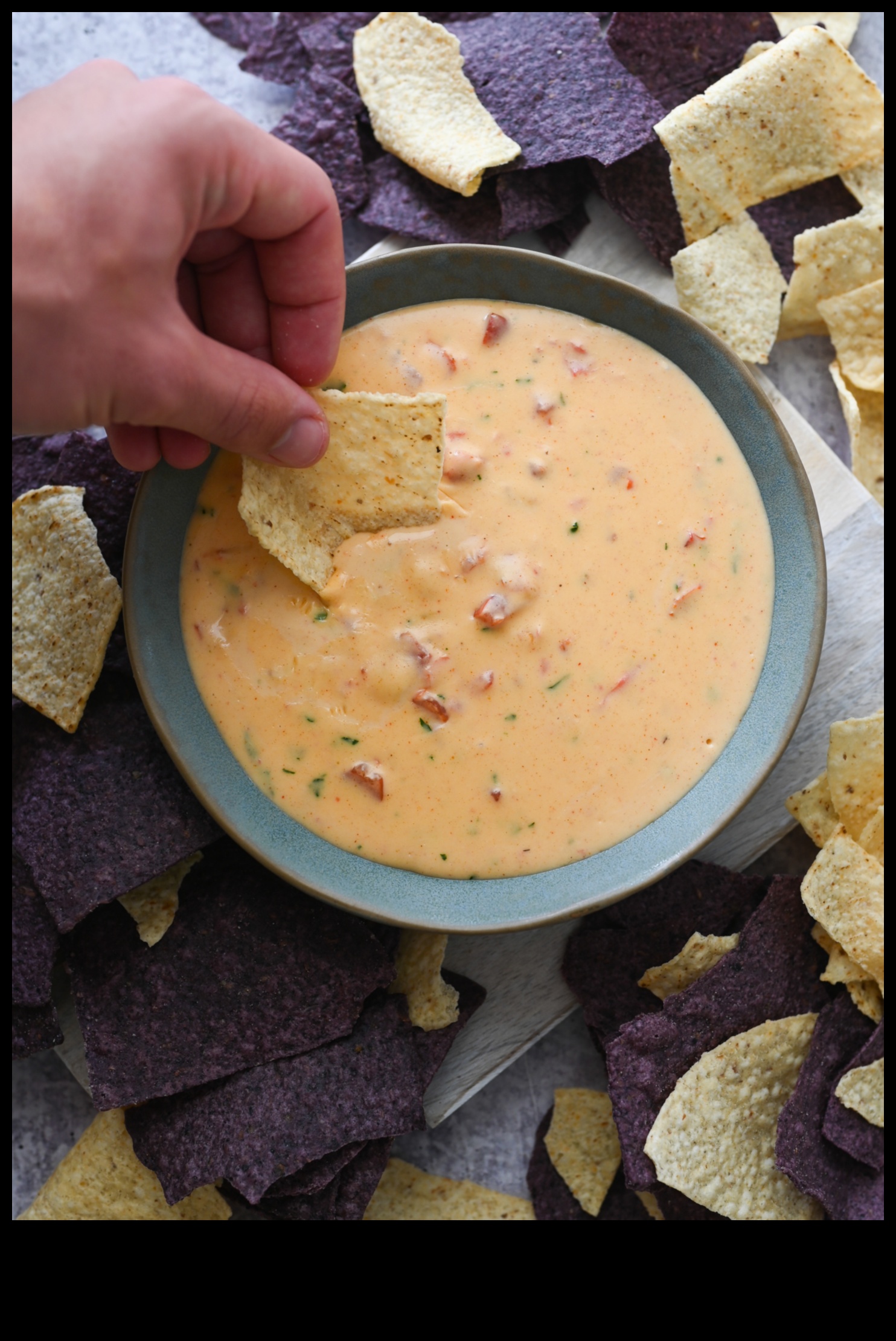 Chile Con Queso Chronicles: Гмурнете се в мексикански дипове със сирене