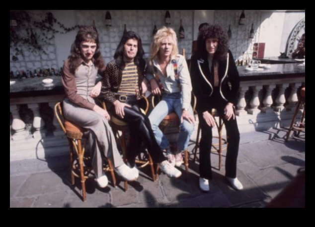 Bohemian Rhapsody: Страхотни тоалети за ретро привкус