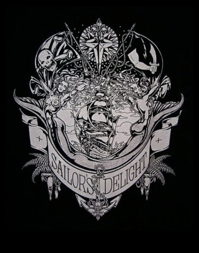 Моряшко удоволствие: морски чар в класически традиционни татуировки