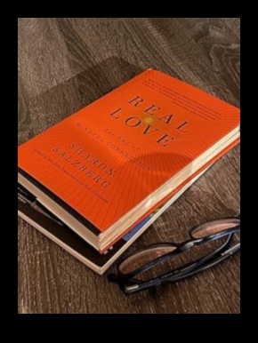 Любов в настоящето: Навигиране по пътя на осъзнатата връзка