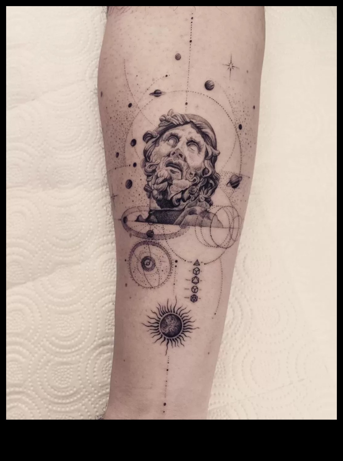 Одисея с мастило: Епични истории, разказани чрез изкуството на японските татуировки