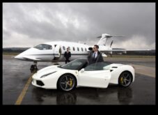 Сложен подход към живота. Разберете как да включите луксозните превозни начин в луксозния си подход към живота